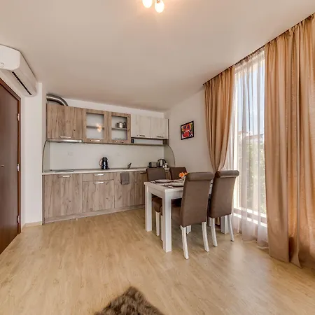 Lägenhetshotell Apartcomplex Golden Bay