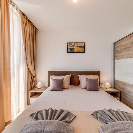 Lägenhetshotell Apartcomplex Golden Bay