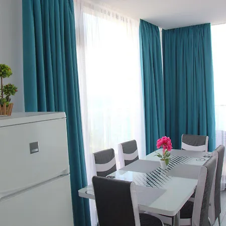 Lägenhetshotell Apartcomplex Golden Bay