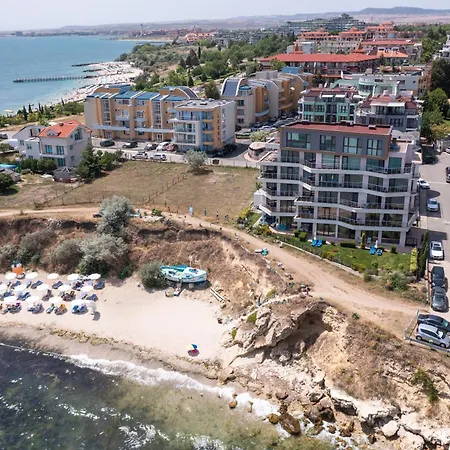 Apartcomplex Golden Bay Apart Otel *