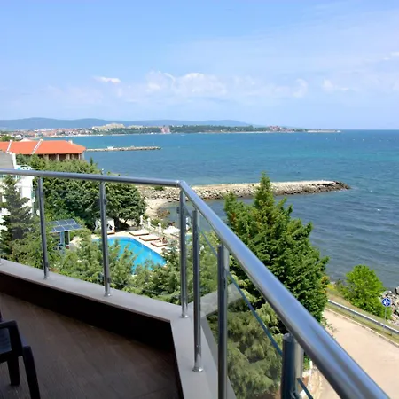 Apart Otel Apartcomplex Golden Bay *