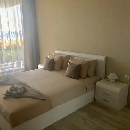 Hotel apartamentowy Apartcomplex Golden Bay Rawda
