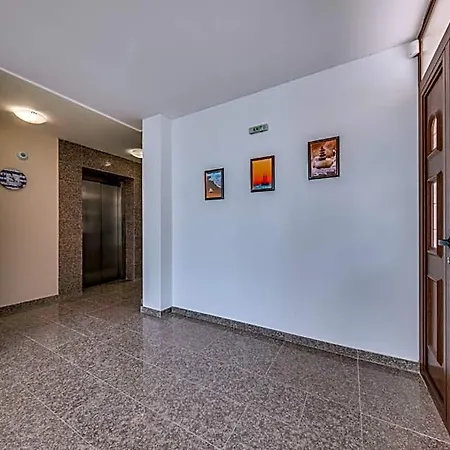 Apartcomplex Golden Bay Hotel apartamentowy Rawda