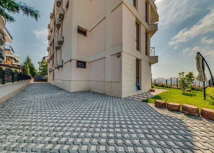 Apartcomplex Golden Bay Hotel apartamentowy