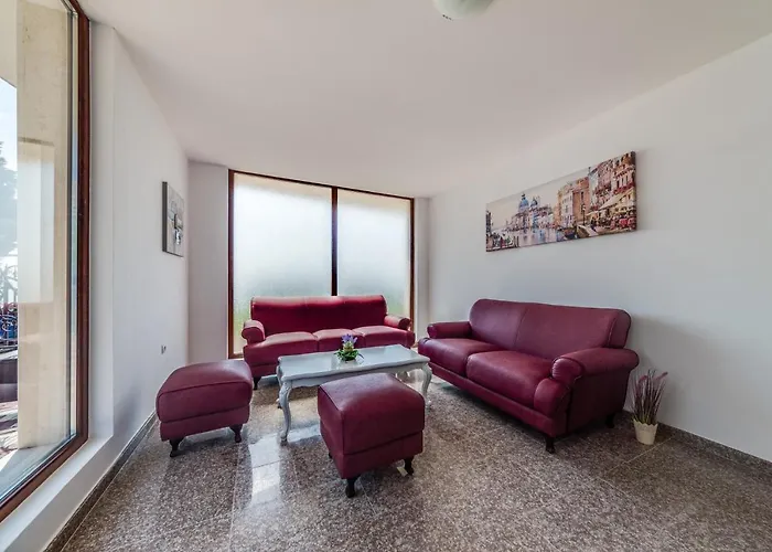 Apartcomplex Golden Bay Hotel apartamentowy *