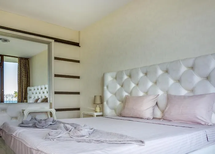 Apartcomplex Golden Bay Hotel apartamentowy Rawda