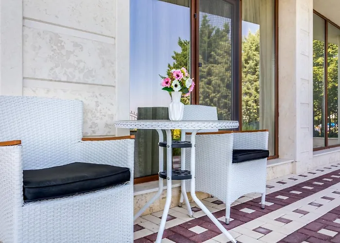 Apartcomplex Golden Bay Hotel apartamentowy Rawda