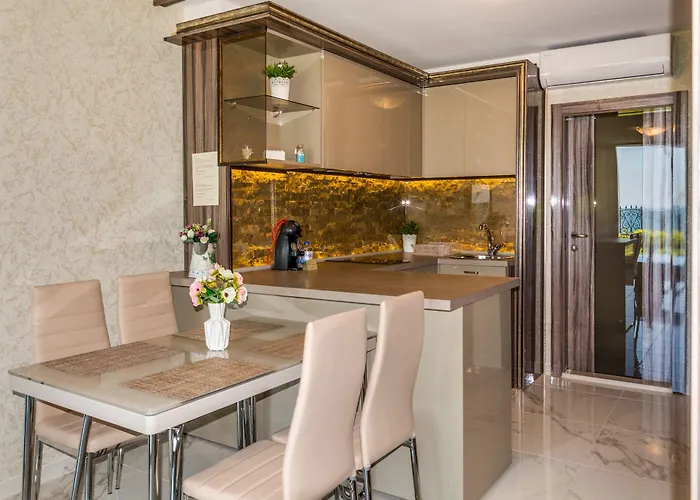 Hotel apartamentowy Apartcomplex Golden Bay Rawda